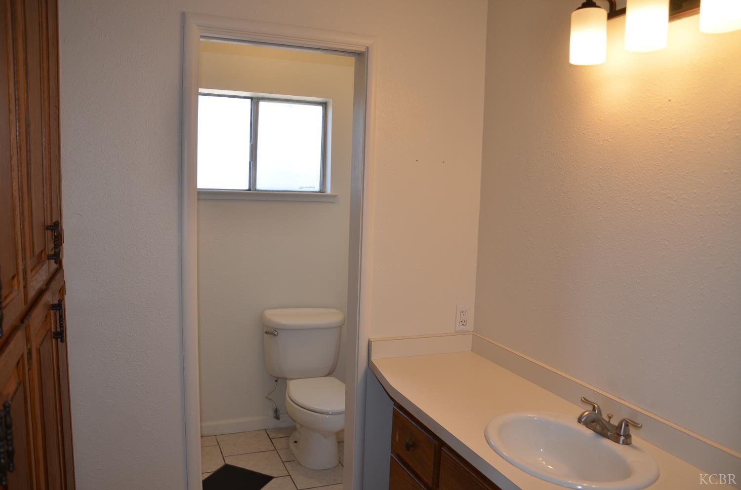 339 W Spring Ln, Lemoore, CA 93245