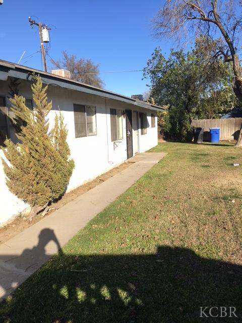 2011 2015 N Parker Place, Hanford, CA 93230