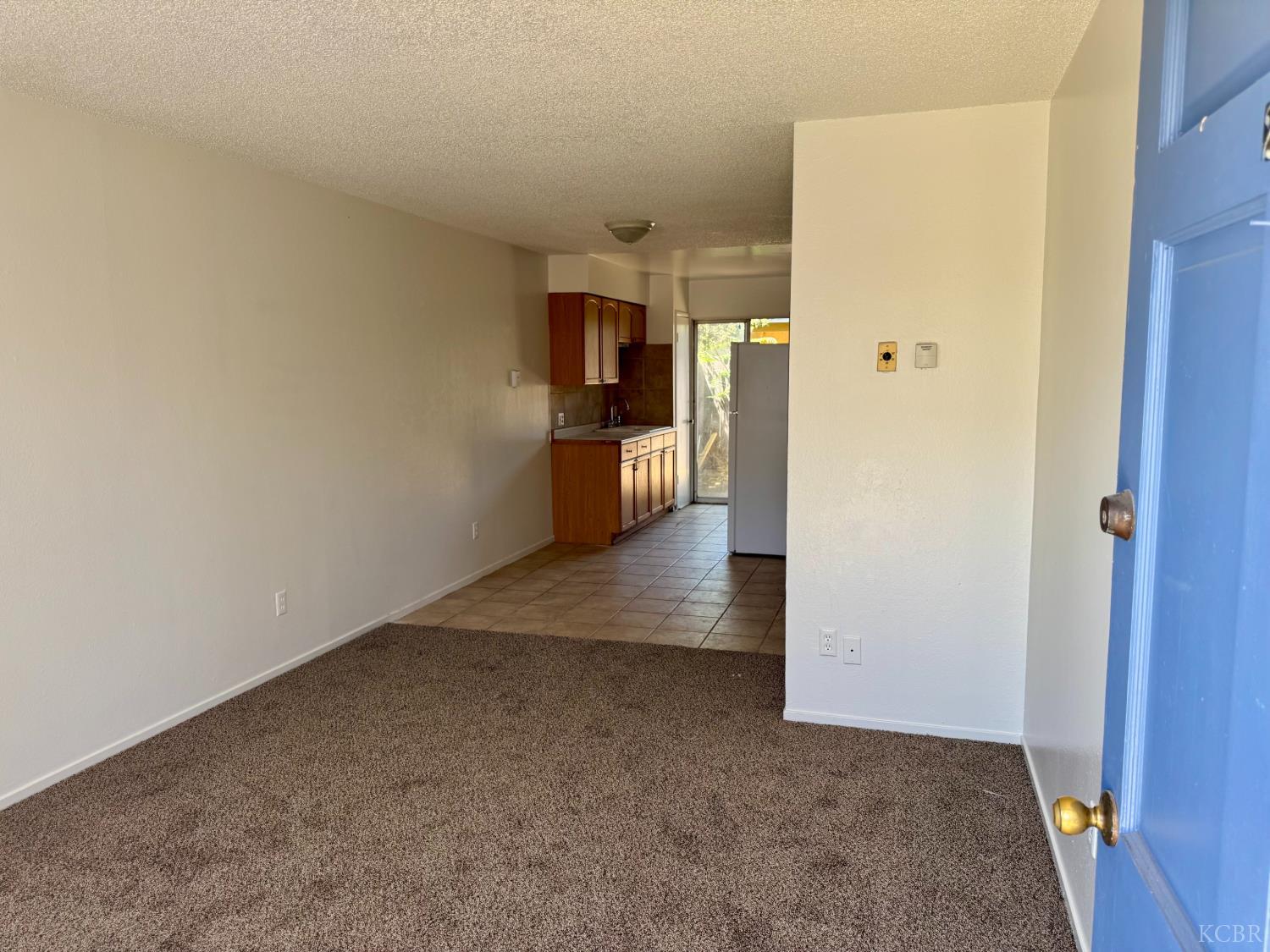 2011 2015 N Parker Place, Hanford, CA 93230