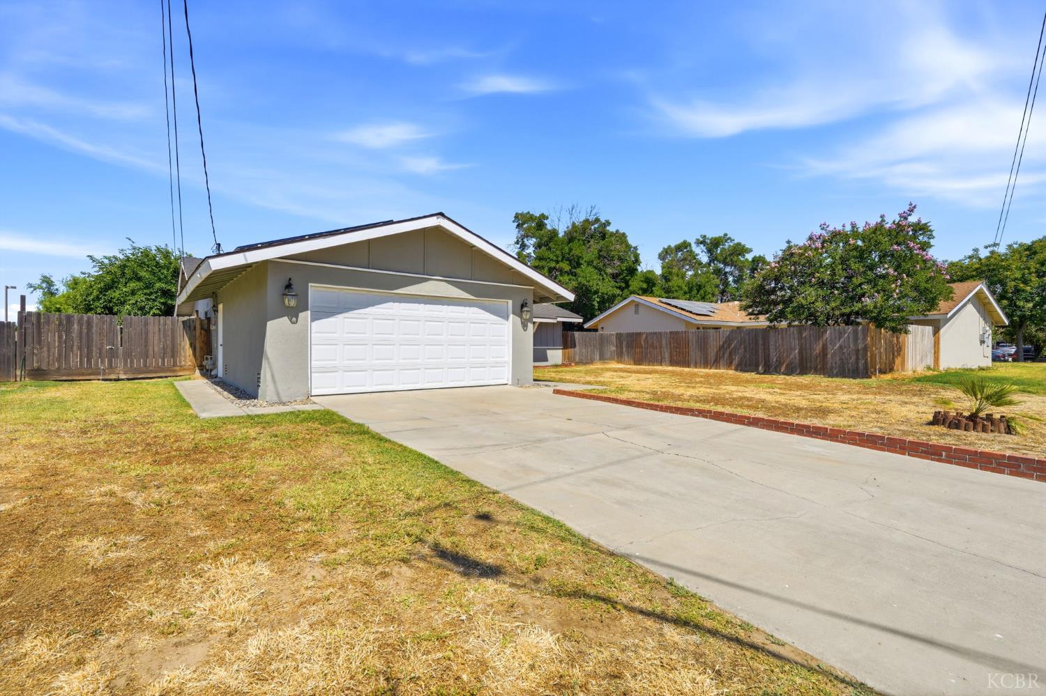 155 Lum Dr, Lemoore, CA 93245