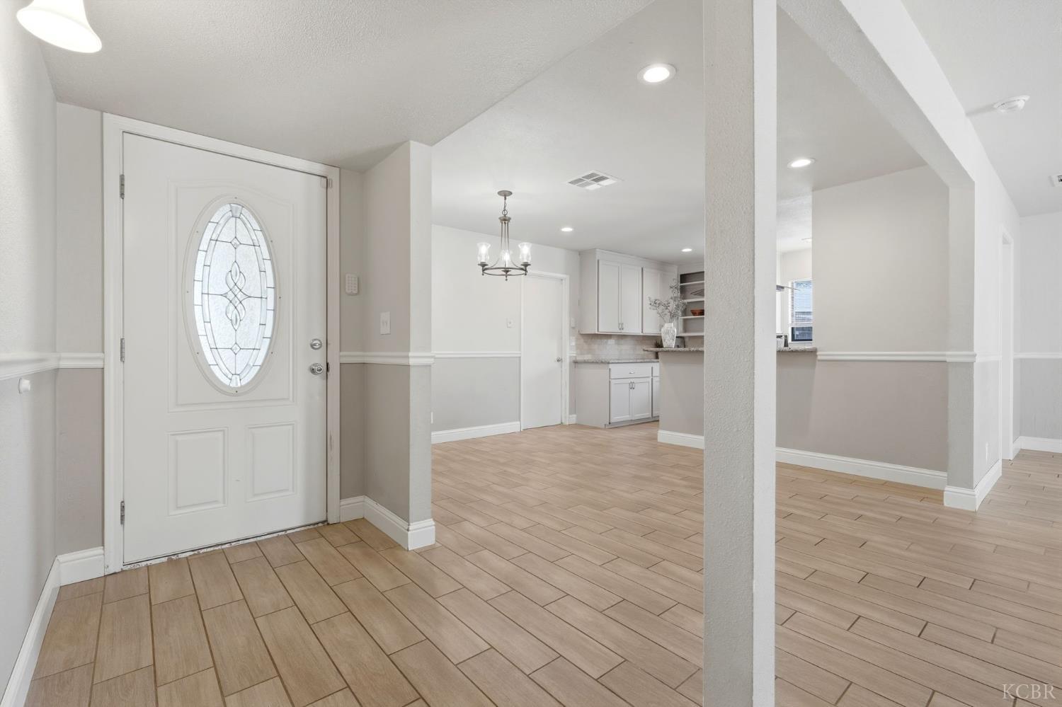 155 Lum Dr, Lemoore, CA 93245