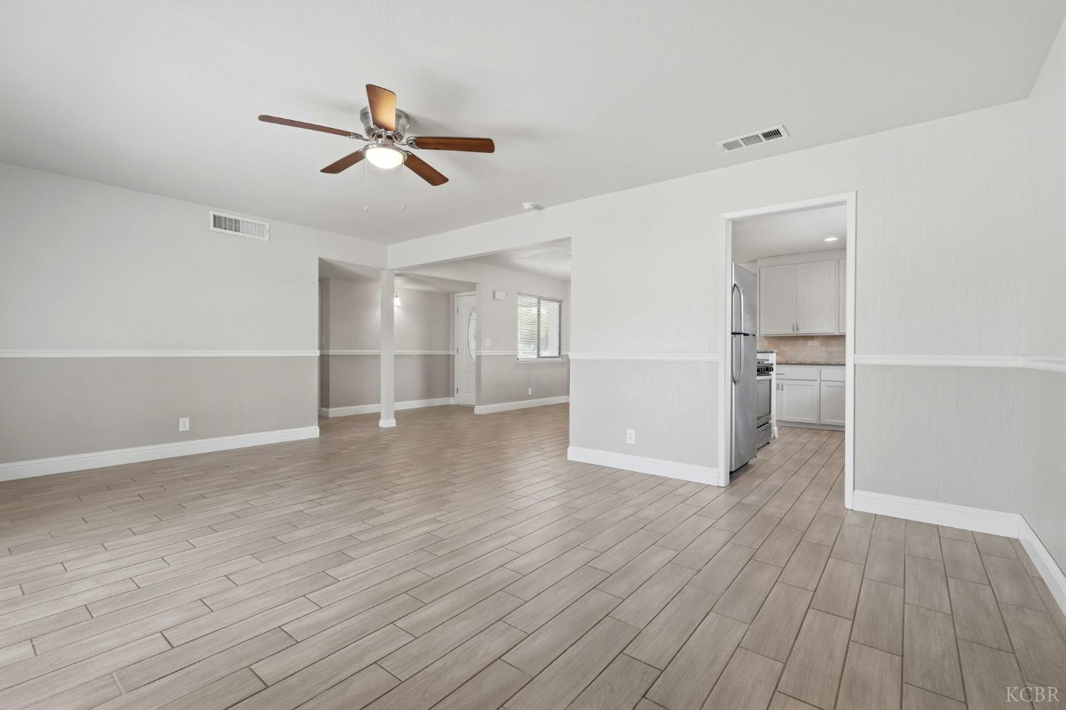 155 Lum Dr, Lemoore, CA 93245