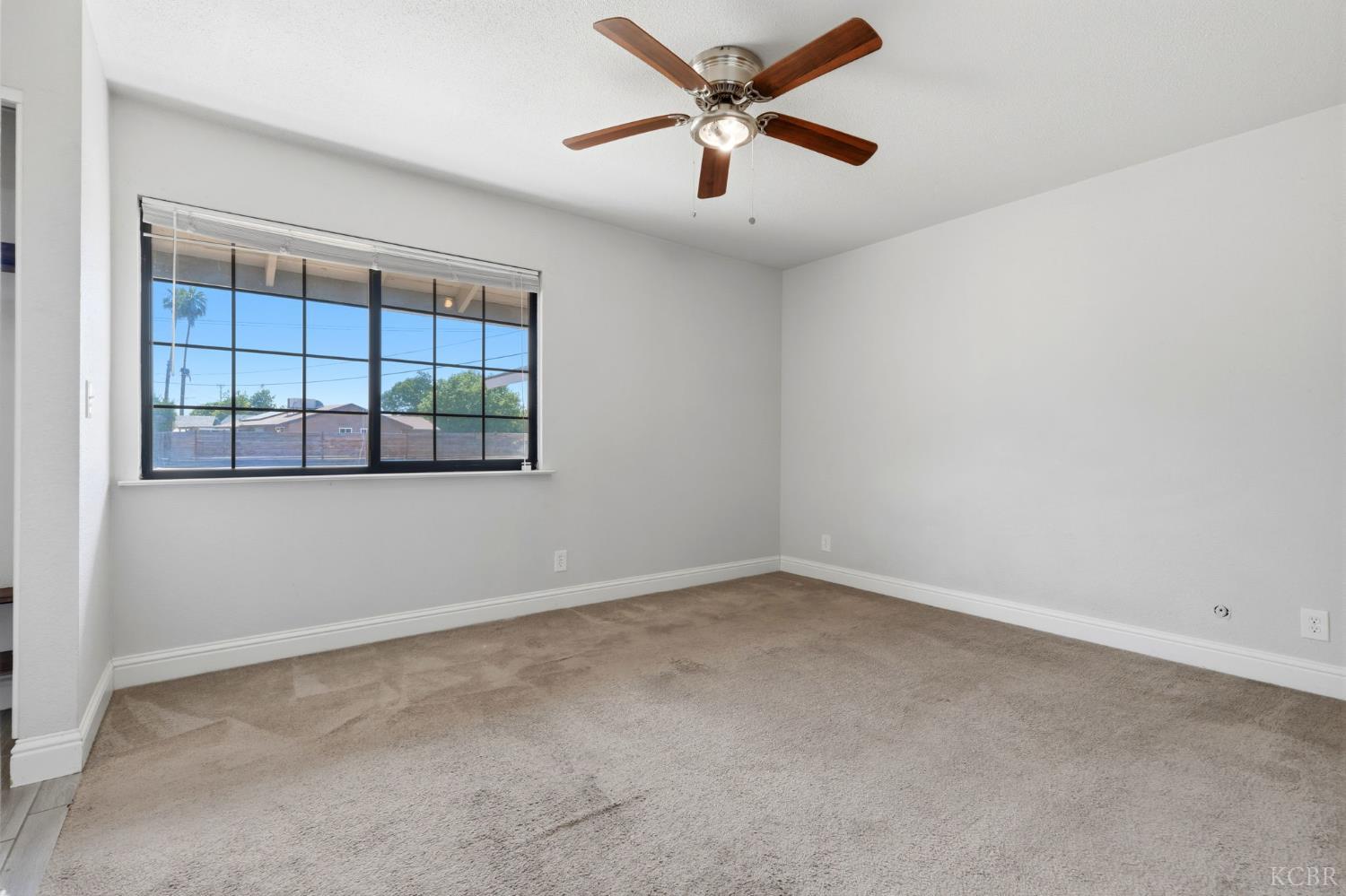 155 Lum Dr, Lemoore, CA 93245