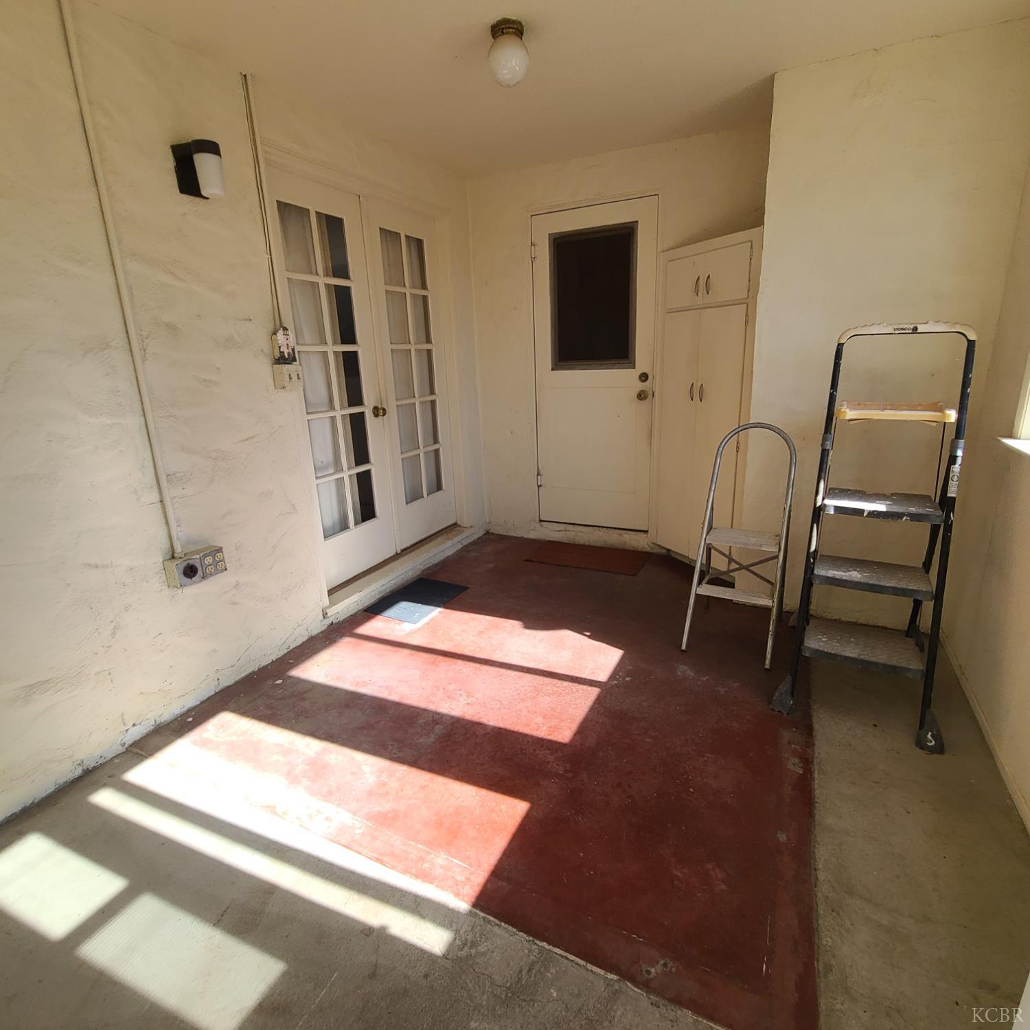 1350 Redington, Hanford, CA 93230