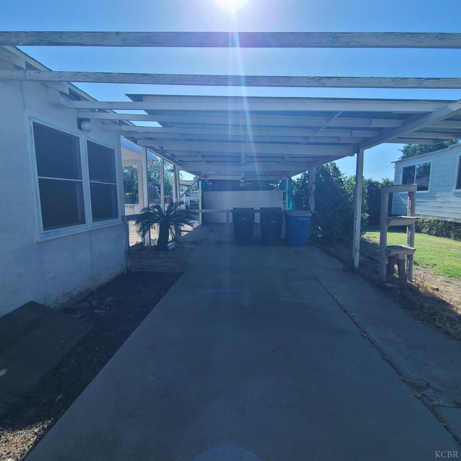 1350 Redington, Hanford, CA 93230
