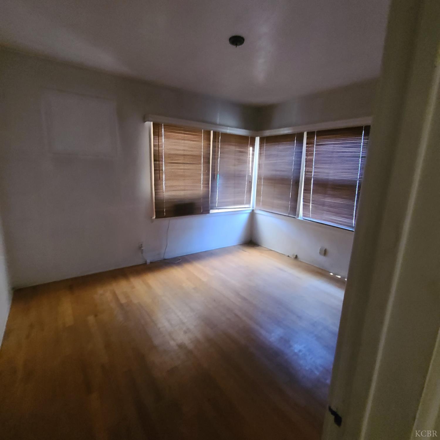 1350 Redington, Hanford, CA 93230