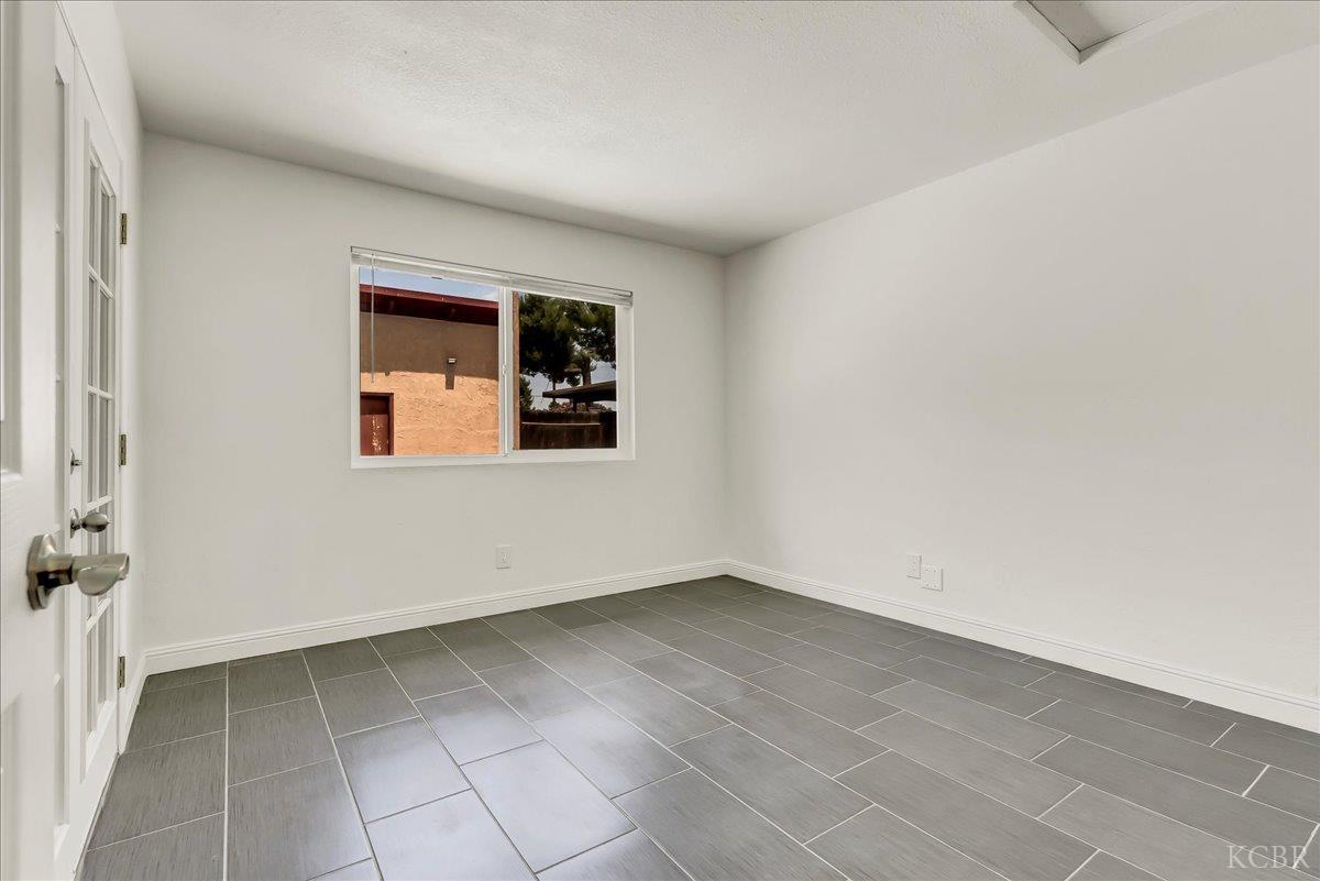 888 N Greenfield. Apt #O Ave, Hanford, CA 93230