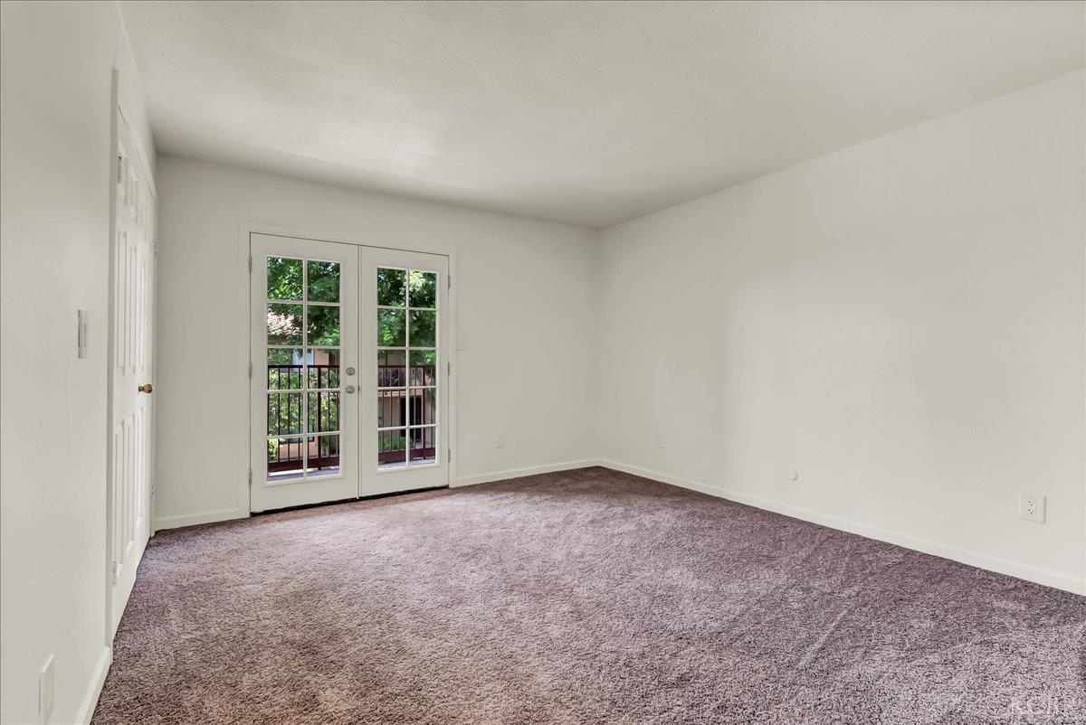 888 N Greenfield. Apt #O Ave, Hanford, CA 93230