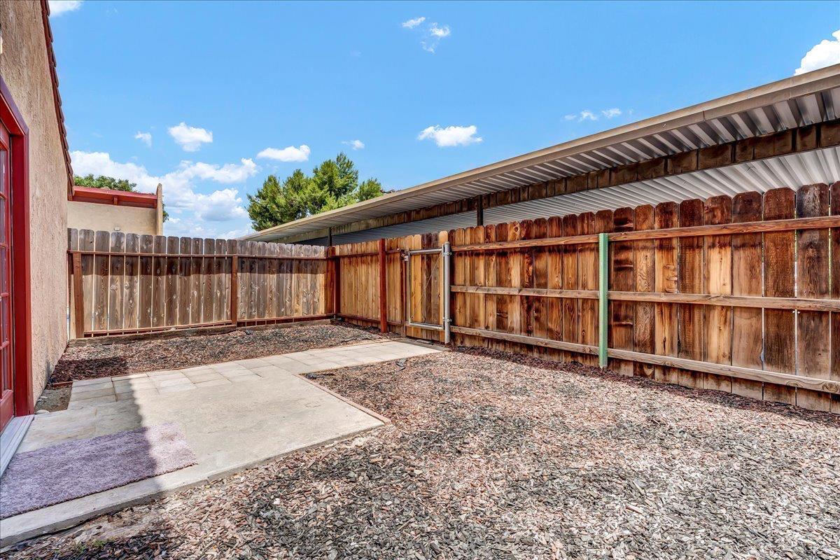 888 N Greenfield. Apt #O Ave, Hanford, CA 93230