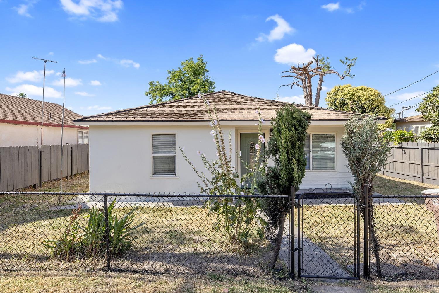 13872 Hanford Armona Rd, Armona, CA 93202