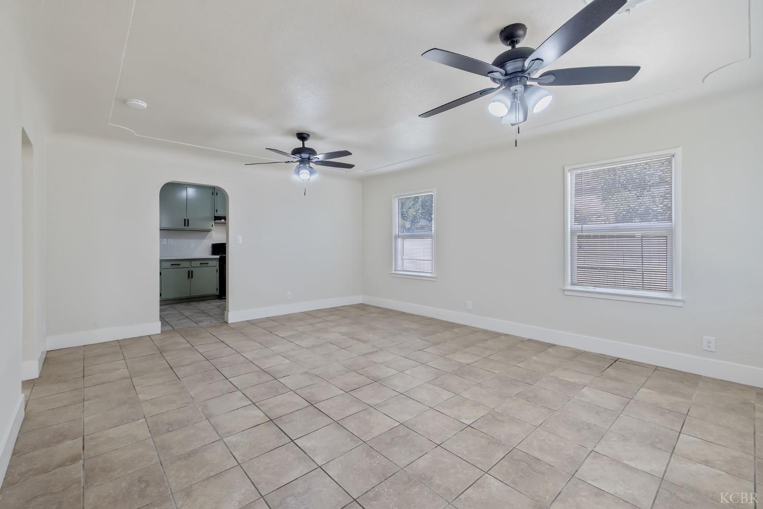 13872 Hanford Armona Rd, Armona, CA 93202