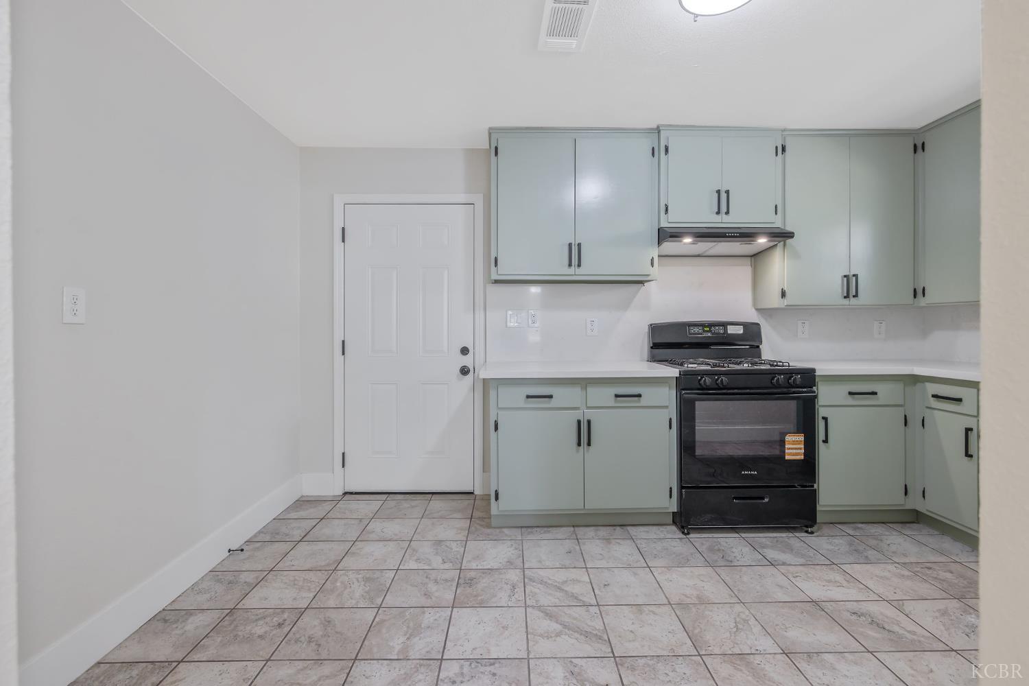 13872 Hanford Armona Rd, Armona, CA 93202