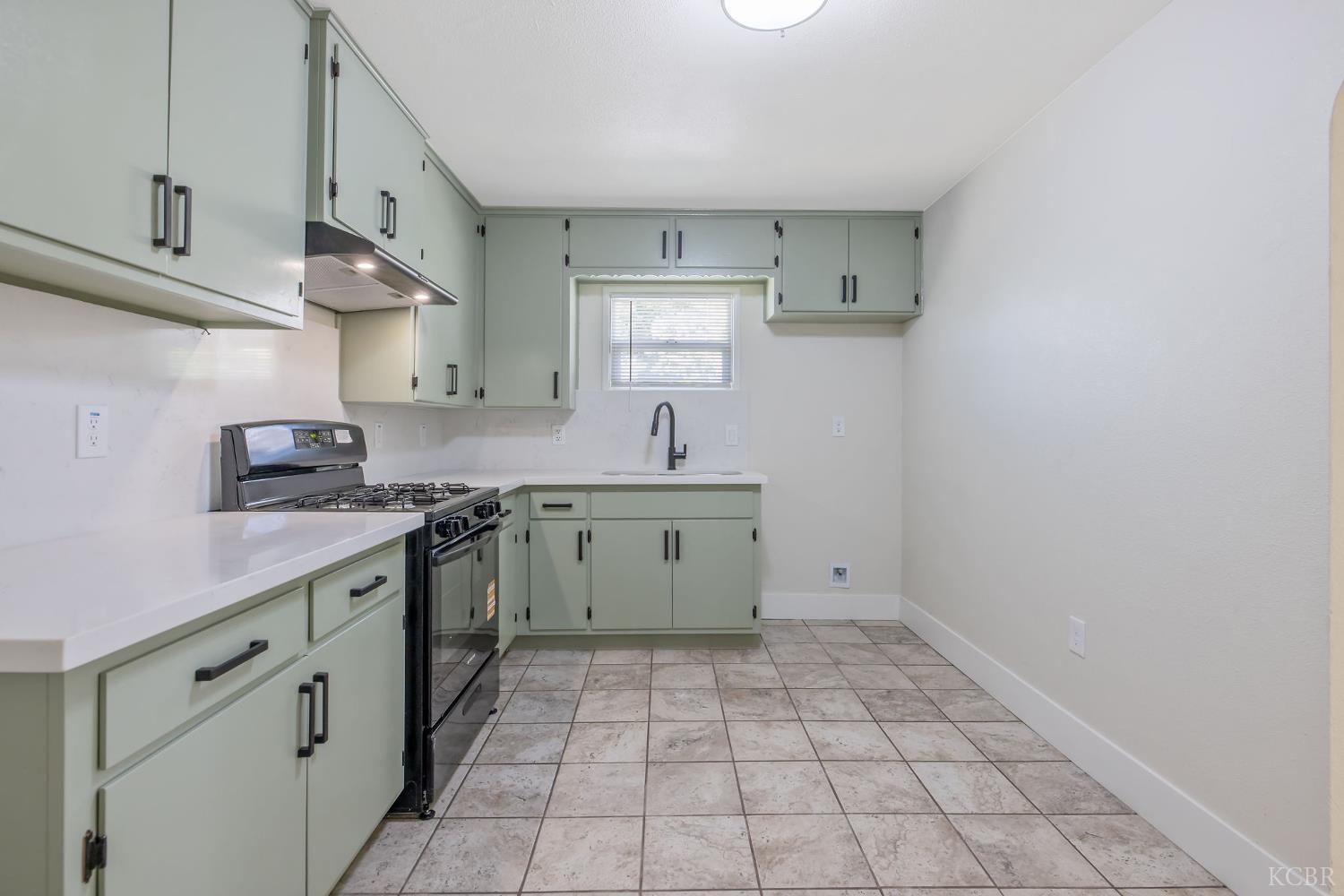 13872 Hanford Armona Rd, Armona, CA 93202