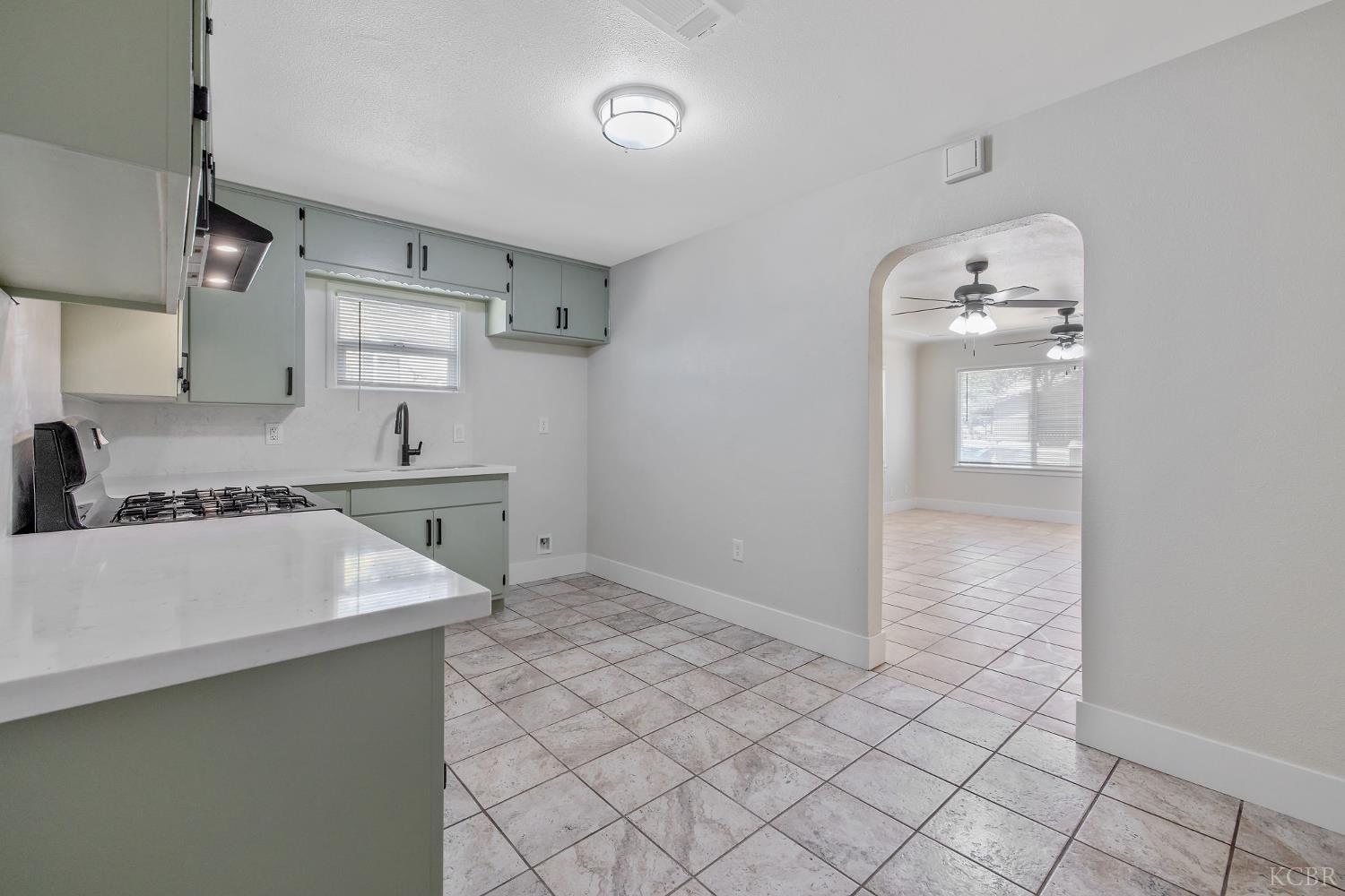13872 Hanford Armona Rd, Armona, CA 93202