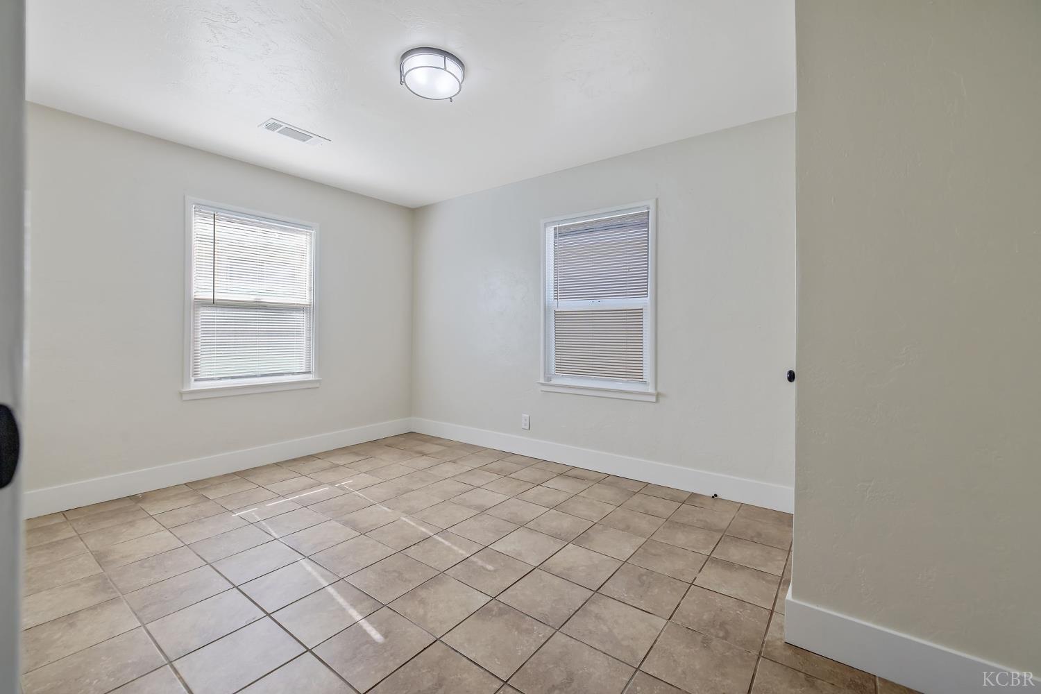 13872 Hanford Armona Rd, Armona, CA 93202