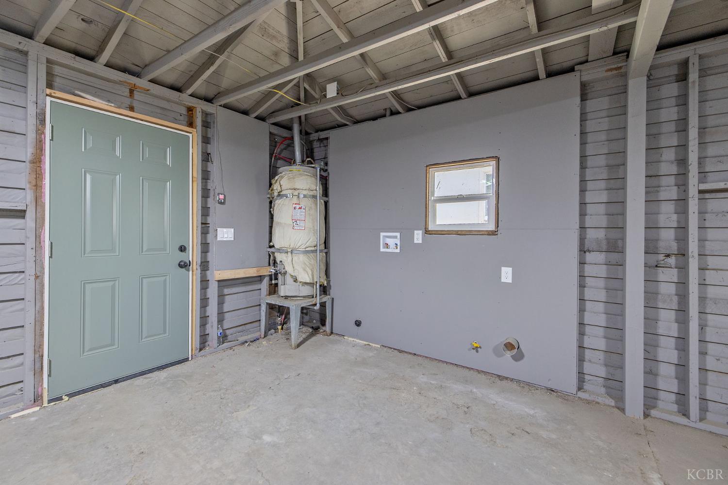 13872 Hanford Armona Rd, Armona, CA 93202