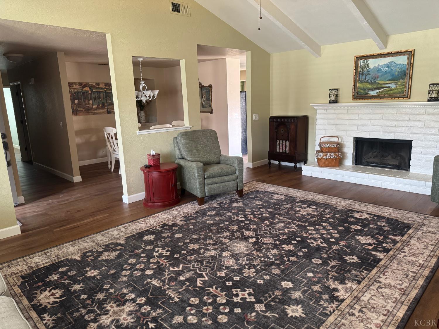 901 Greenfield Ave, Hanford, CA 93230