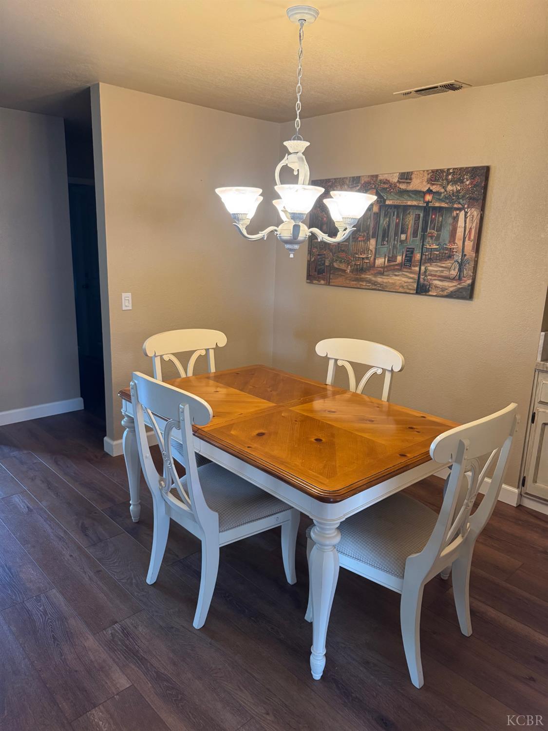 901 Greenfield Ave, Hanford, CA 93230