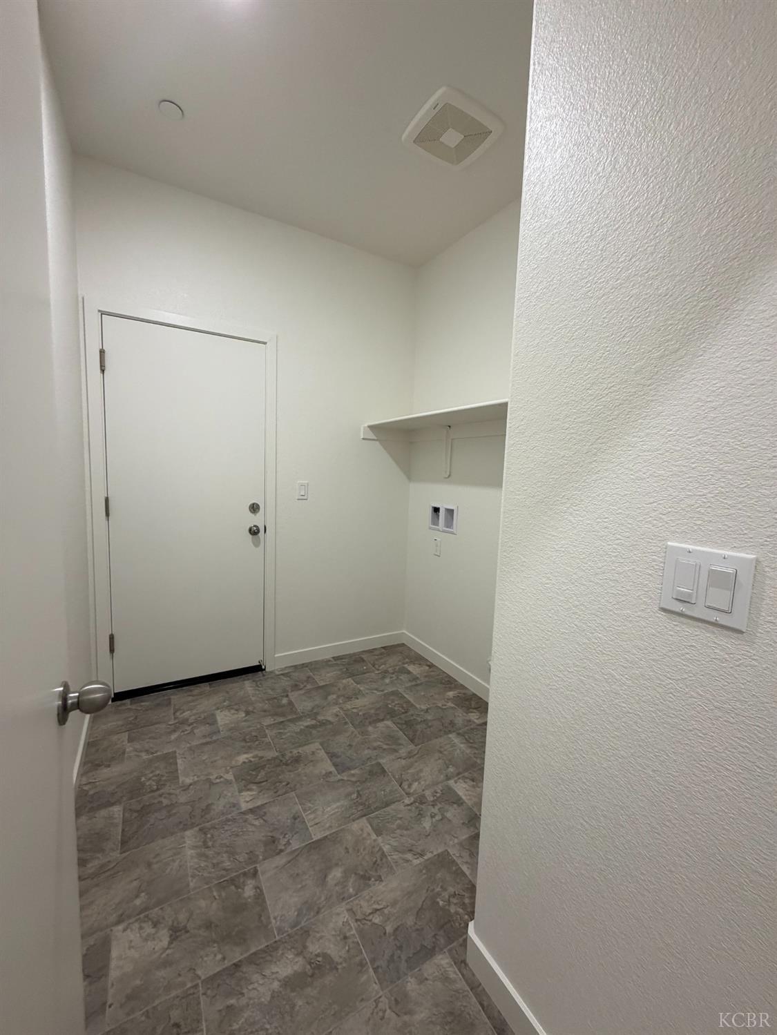 2052 SE Ventura Ave, Corcoran, CA 93212