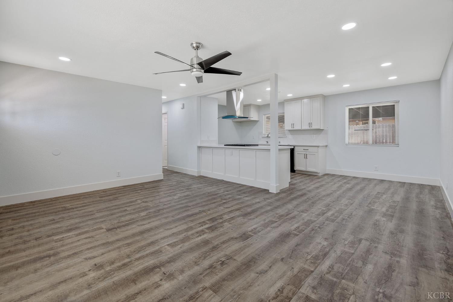 2673 S Bardell Ave, Fresno, CA 93706