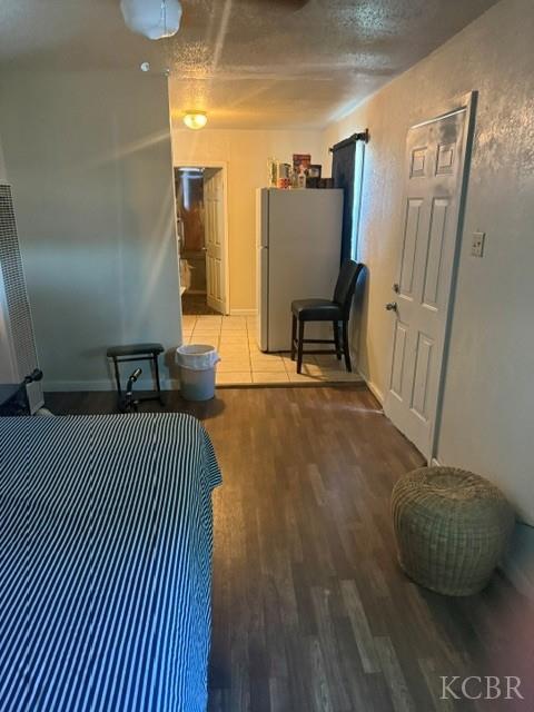 561 S I St, Tulare, CA 93274