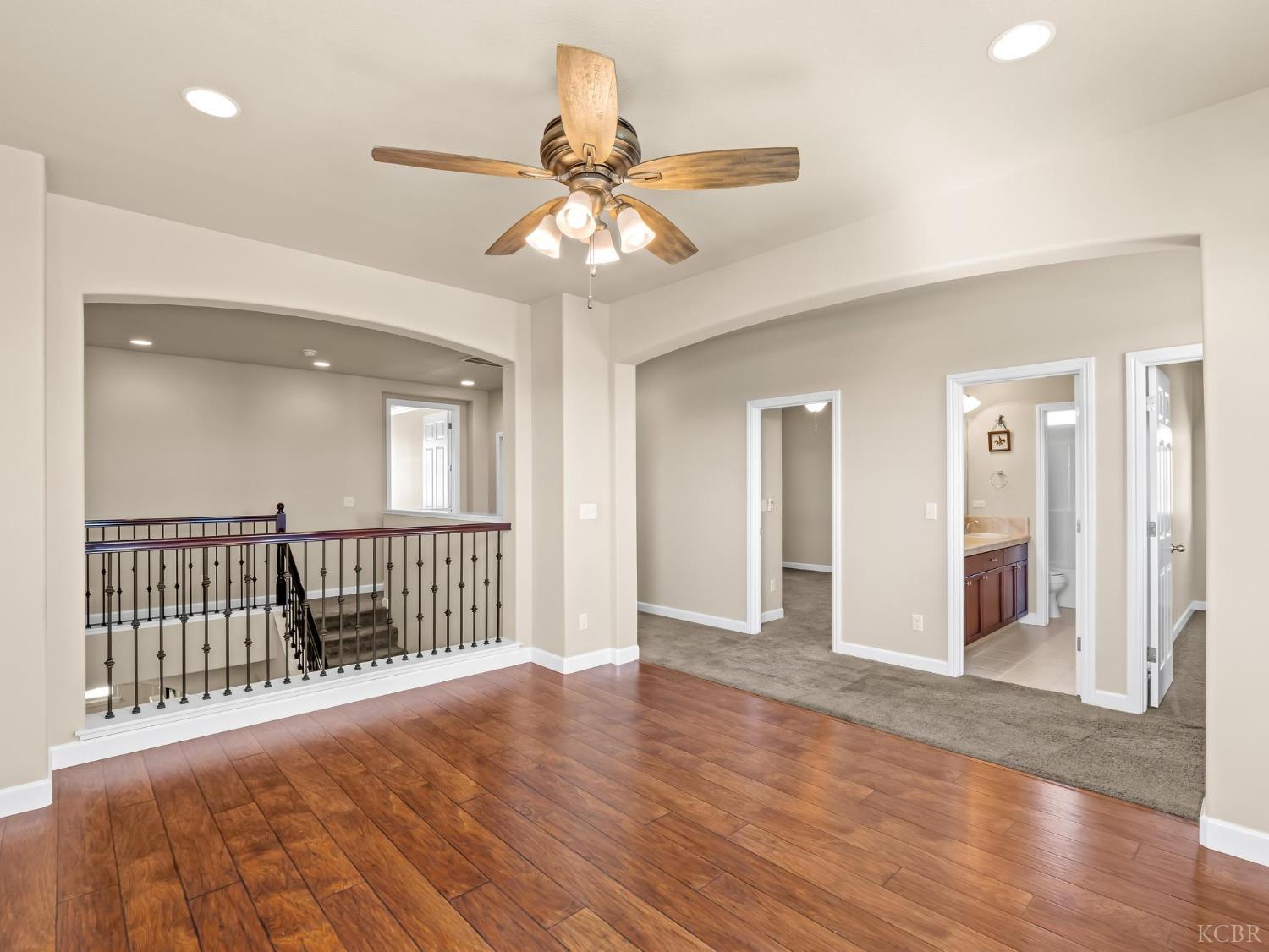 1178 Blackwood Ave, Clovis, CA 93619