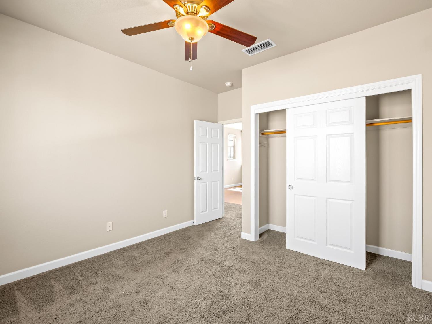 1178 Blackwood Ave, Clovis, CA 93619