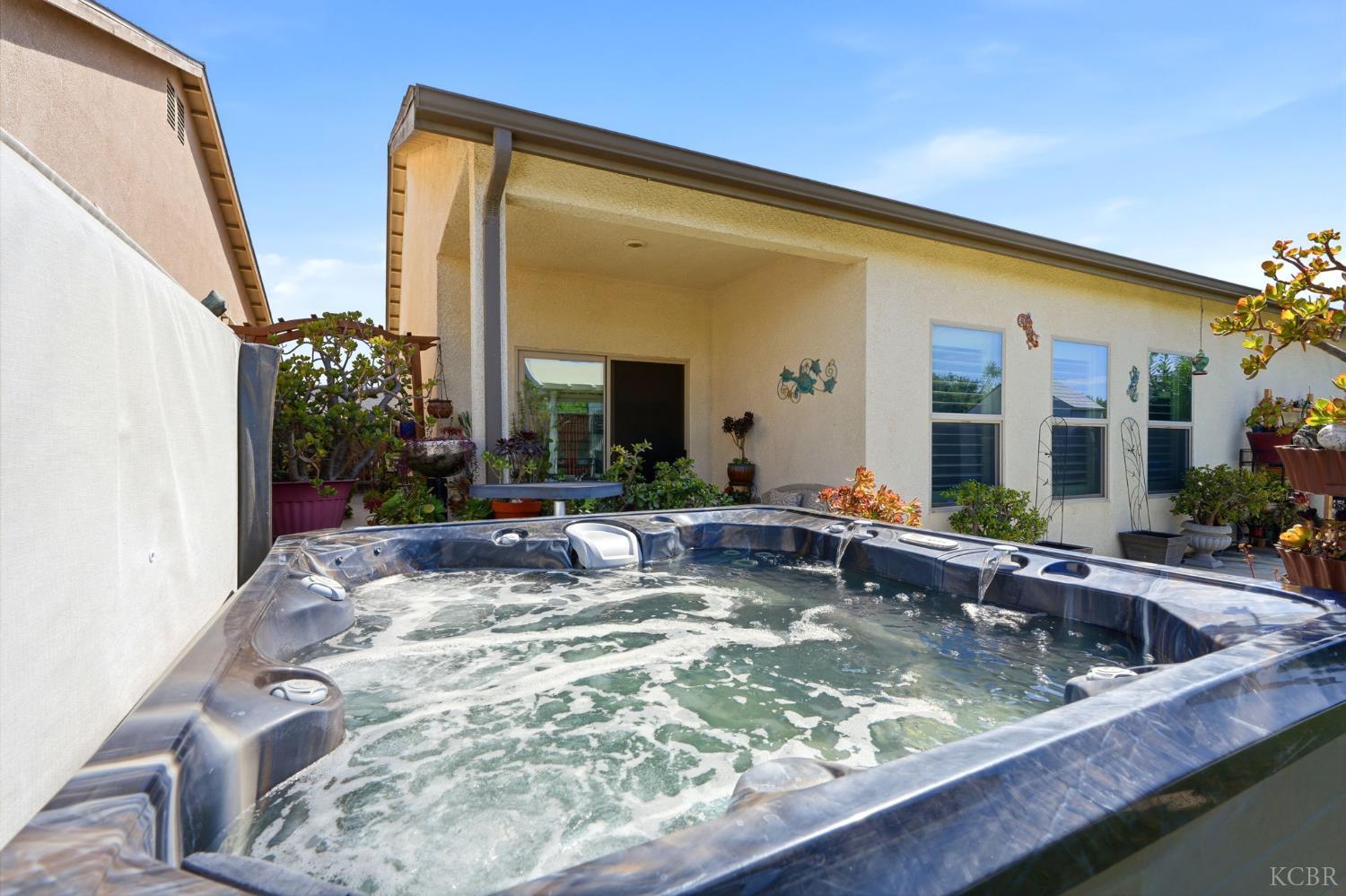 2106 W Bryman St, Hanford, CA 93230
