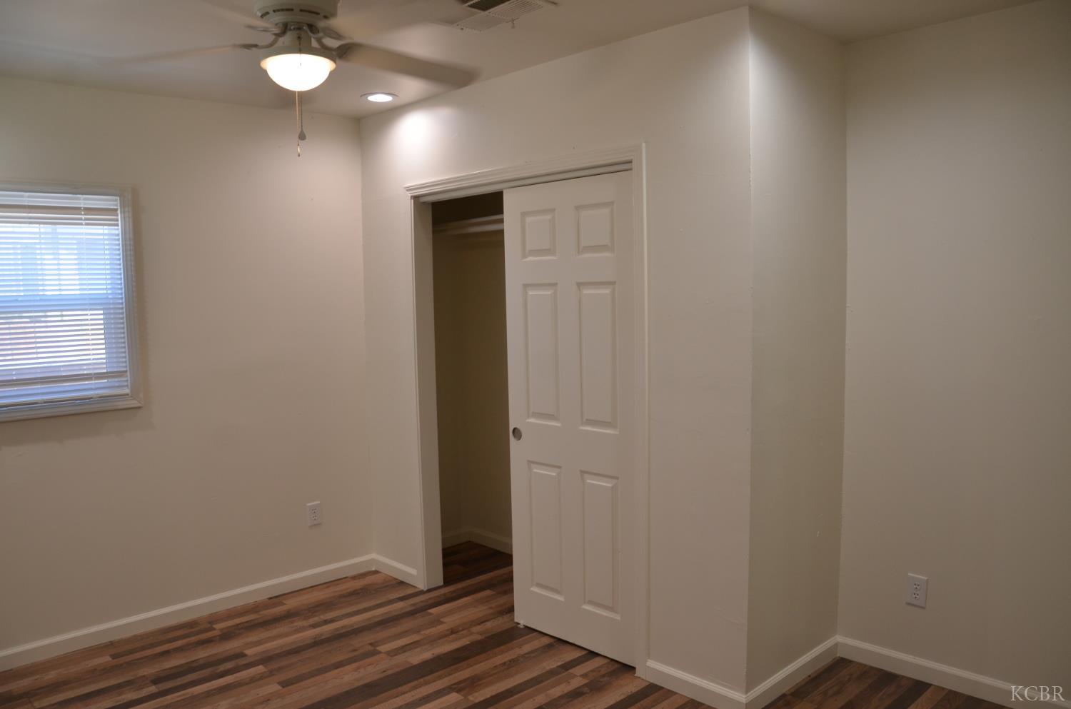 648 B St, Lemoore, CA 93245