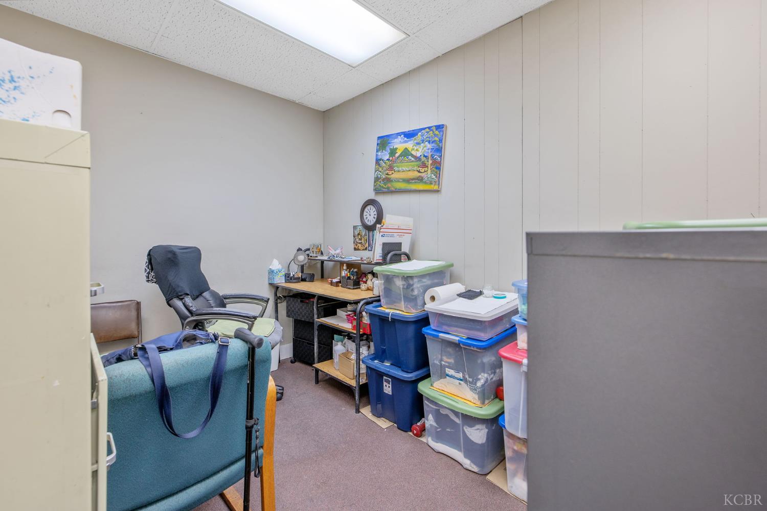 210 N Floral St, Visalia, CA 93291