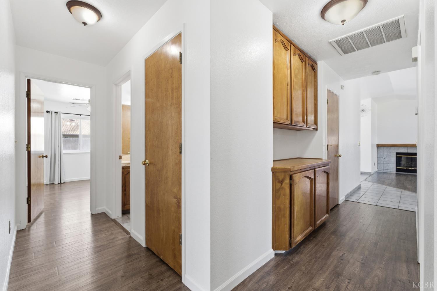 1333 Levich St, Hanford, CA 93230