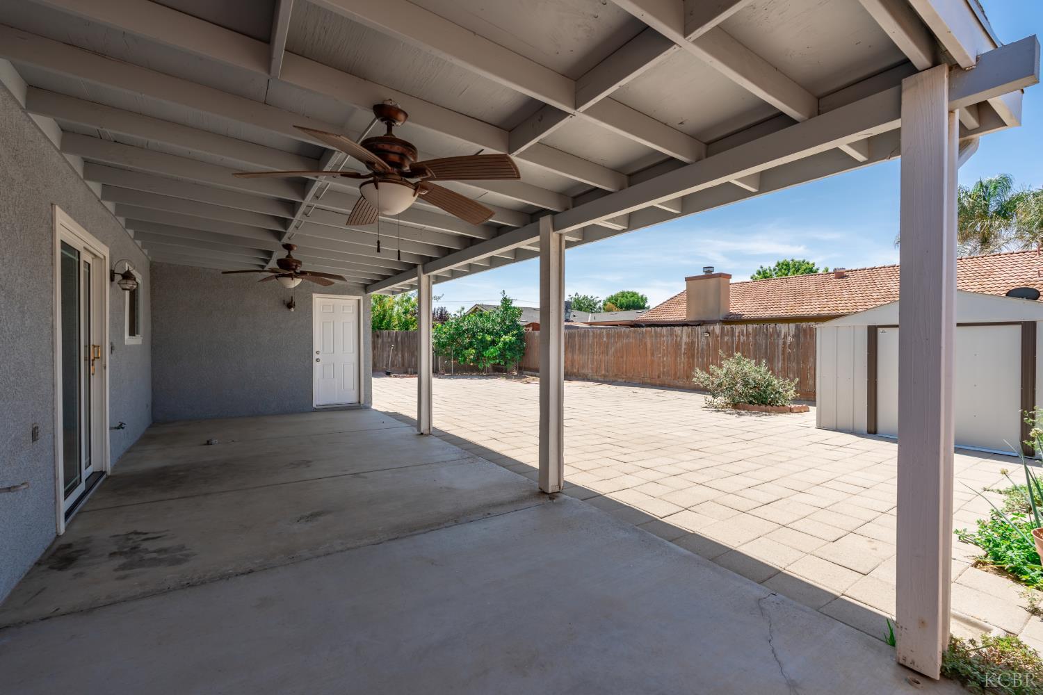 1333 Levich St, Hanford, CA 93230