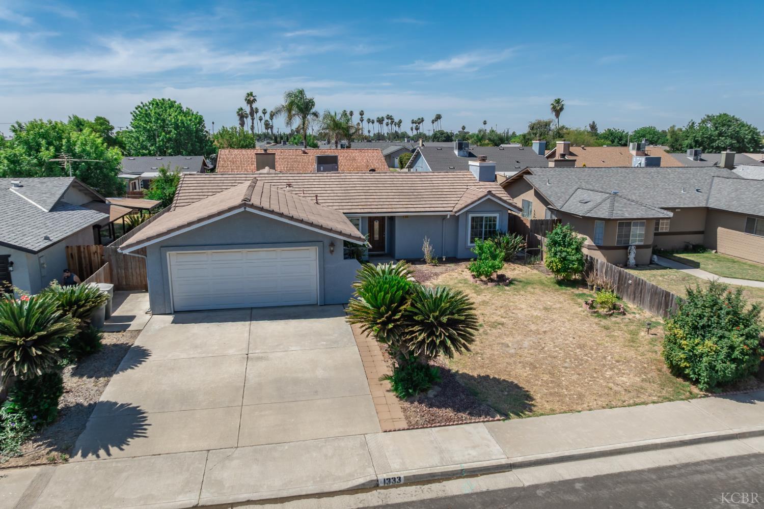 1333 Levich St, Hanford, CA 93230