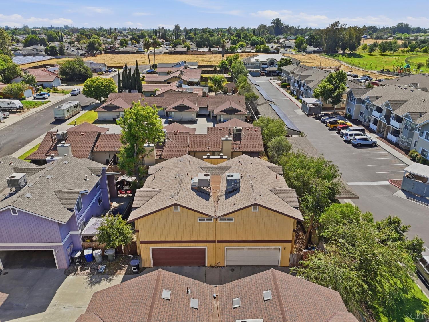 1169 Cherry Ln, Lemoore, CA 93245