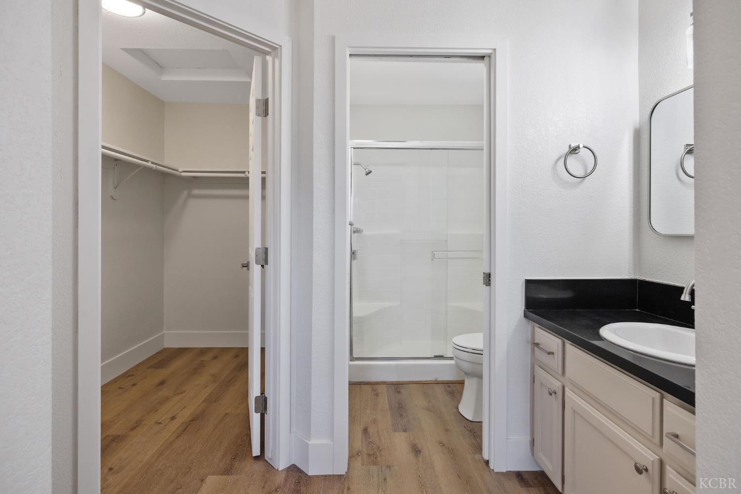 593 Peachwood Ave, Tulare, CA 93274