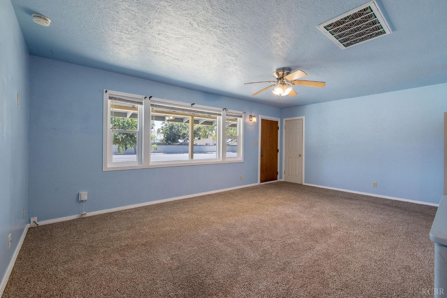 11386 Hanford Armona Rd, Hanford, CA 93230