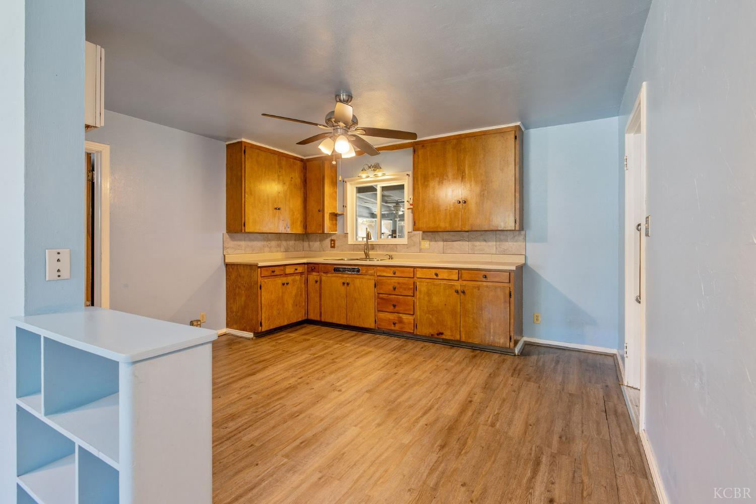 11386 Hanford Armona Rd, Hanford, CA 93230