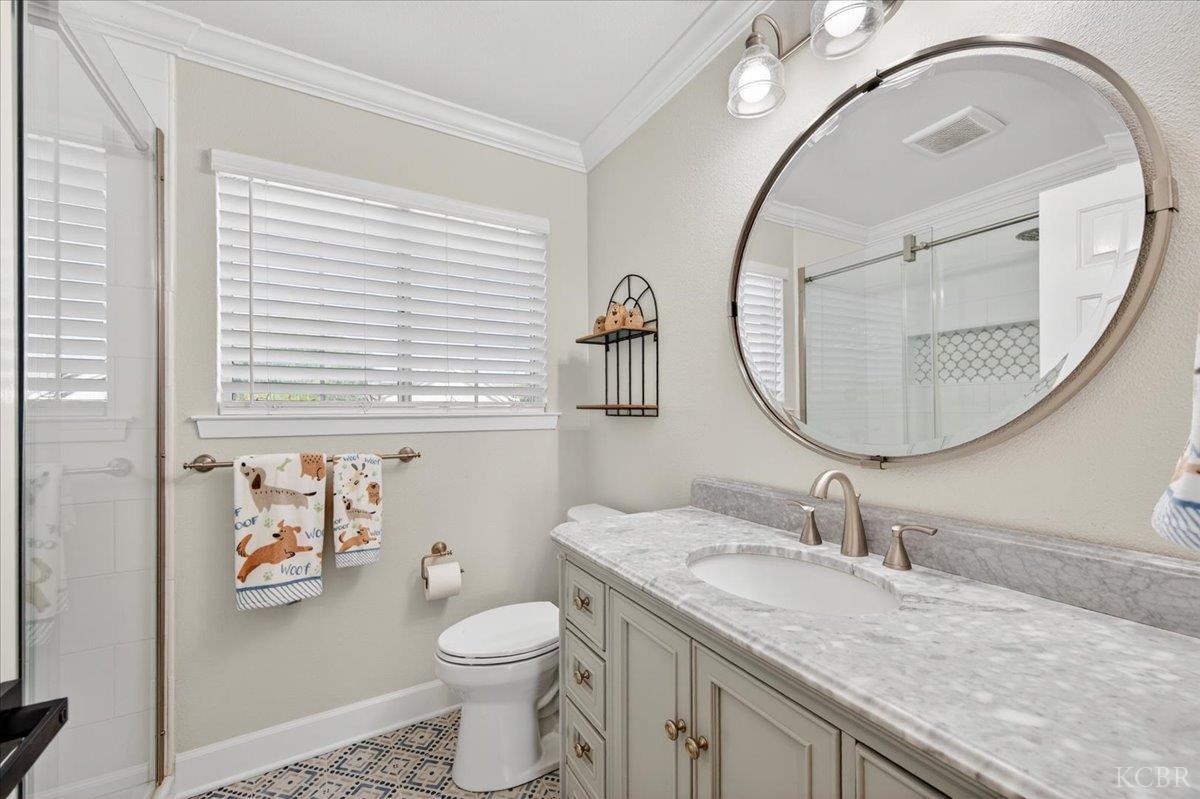 7878 N Meridian Ave, Fresno, CA 93720
