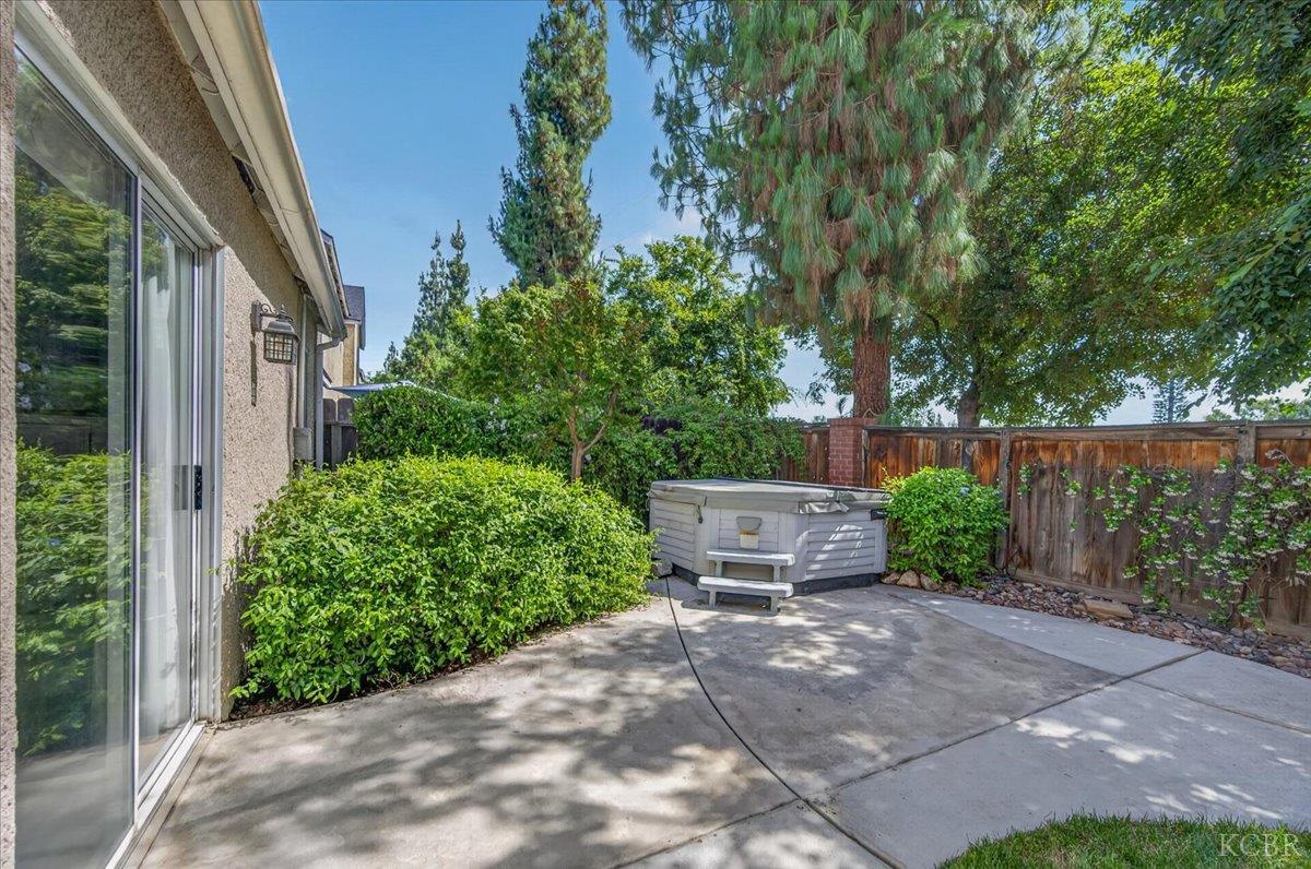 7878 N Meridian Ave, Fresno, CA 93720