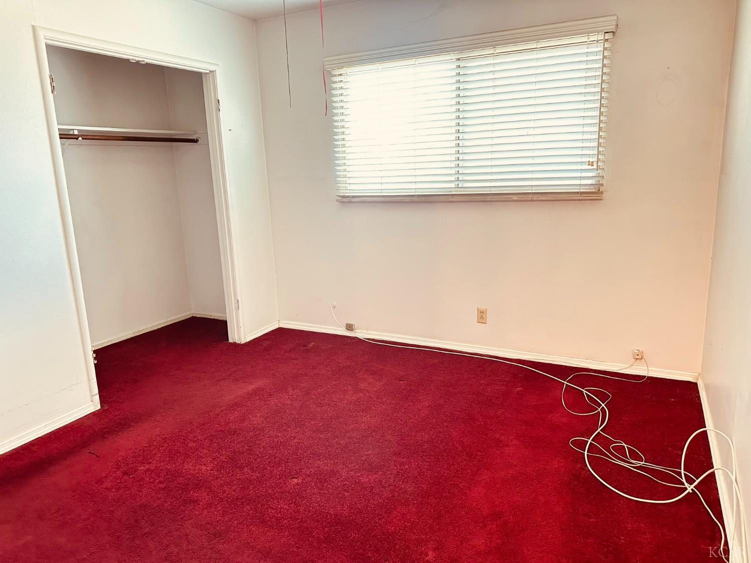 530 E 11th St E, Hanford, CA 93230