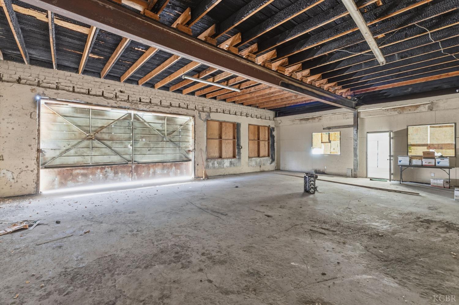 2860 Waukena Dr, Tulare, CA 93274