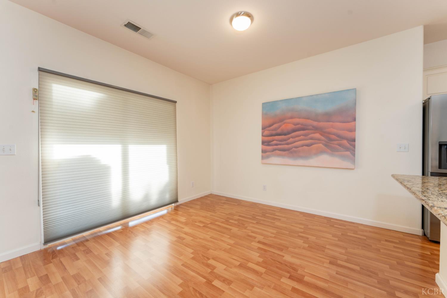 3607 N Mendonca St, Visalia, CA 93291