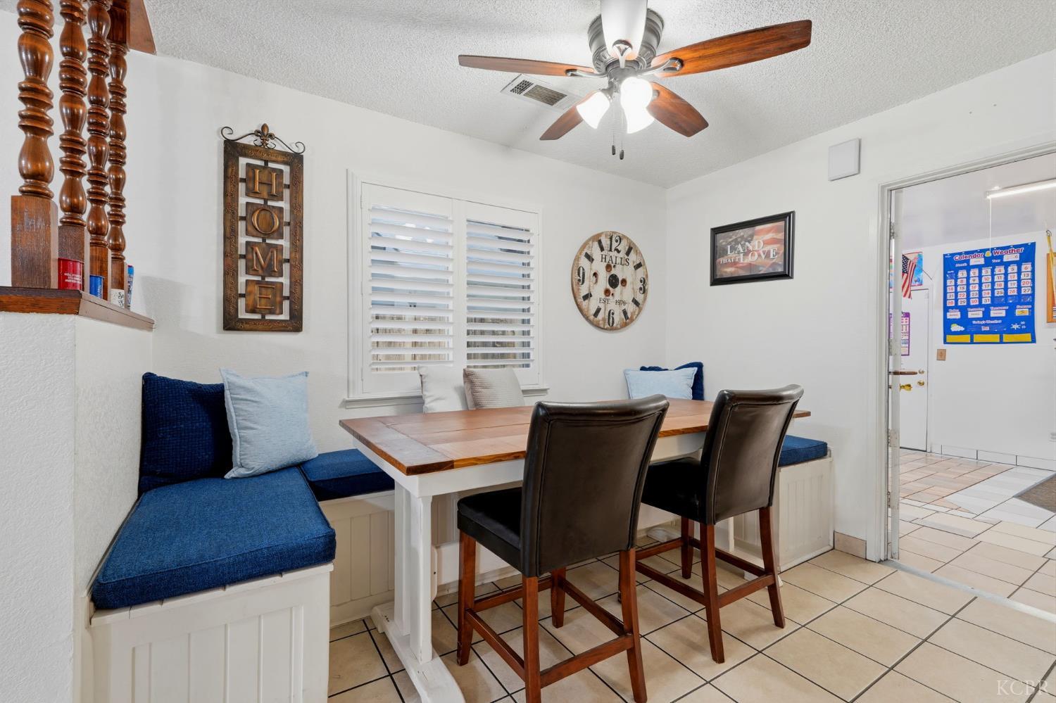 2124 Neill Way, Hanford, CA 93230