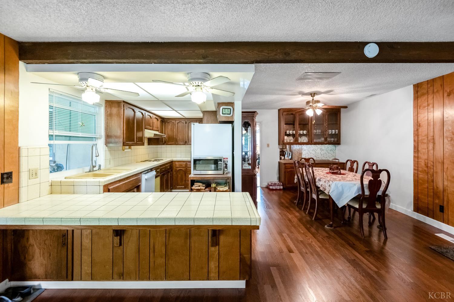 621 N N Pl, Tulare, CA 93274