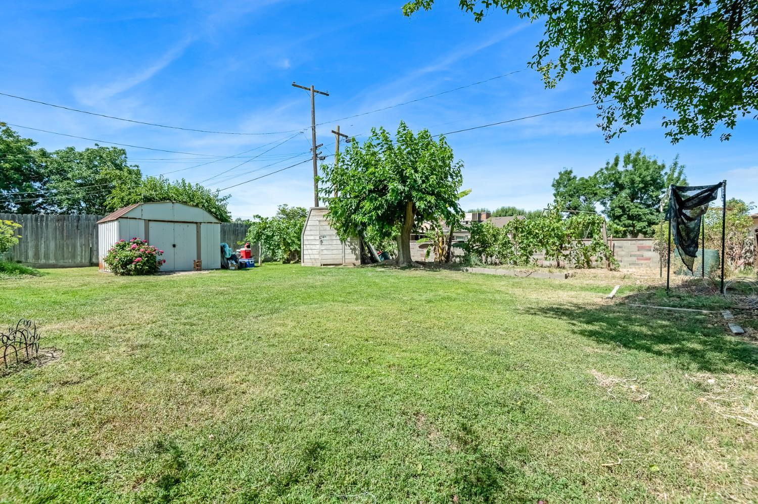 621 N N Pl, Tulare, CA 93274