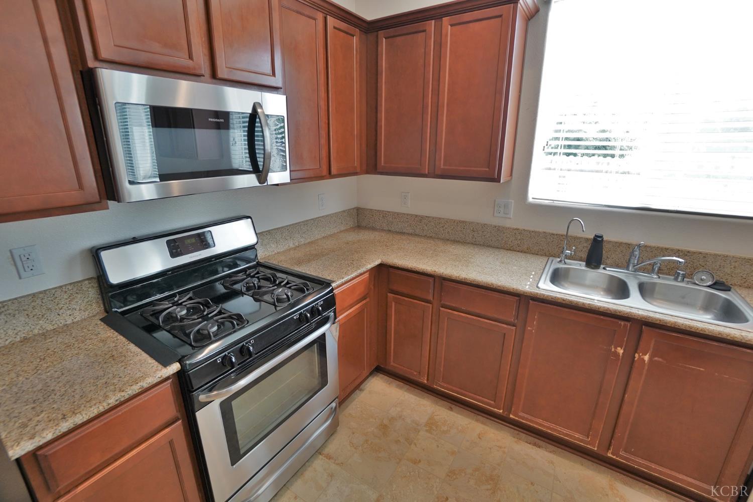 Open Photo
