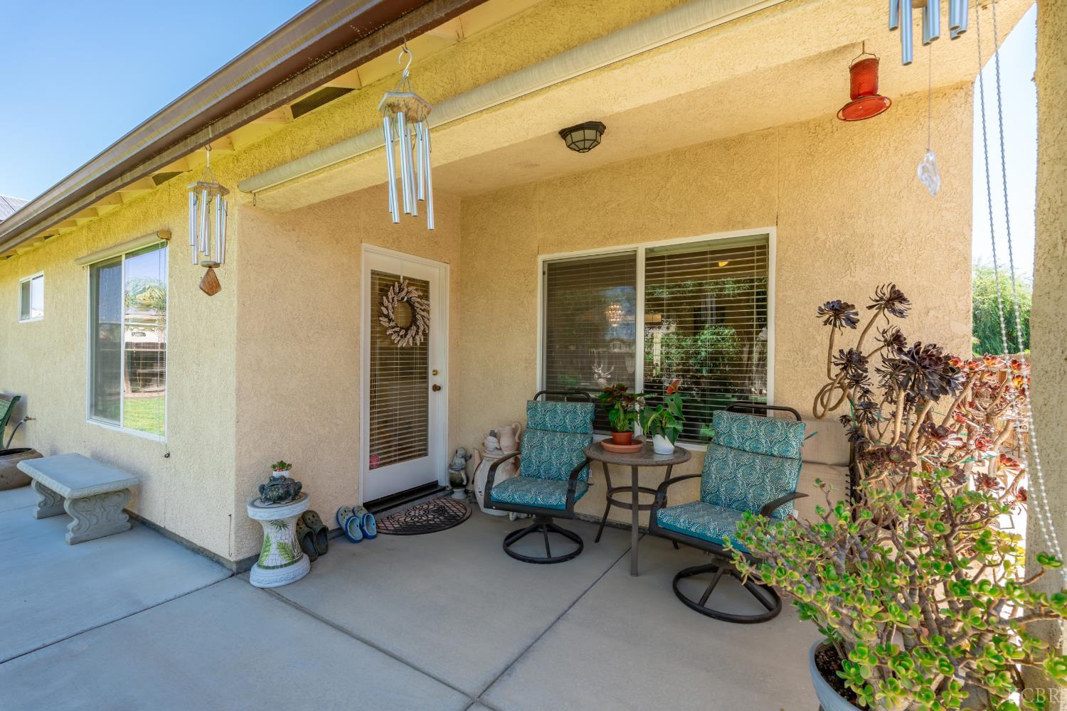 1930 N Sonoma Ct, Hanford, CA 93230