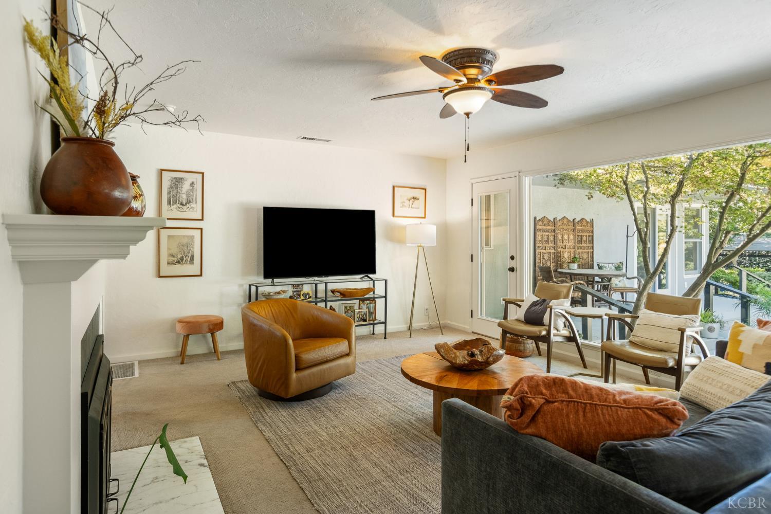 1610 W Meadow Ave, Visalia, CA 93277