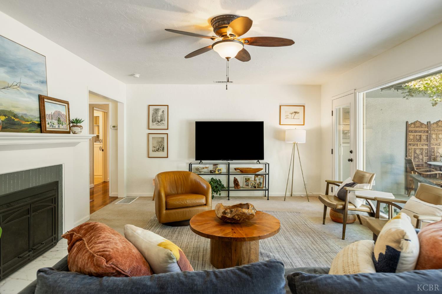 1610 W Meadow Ave, Visalia, CA 93277