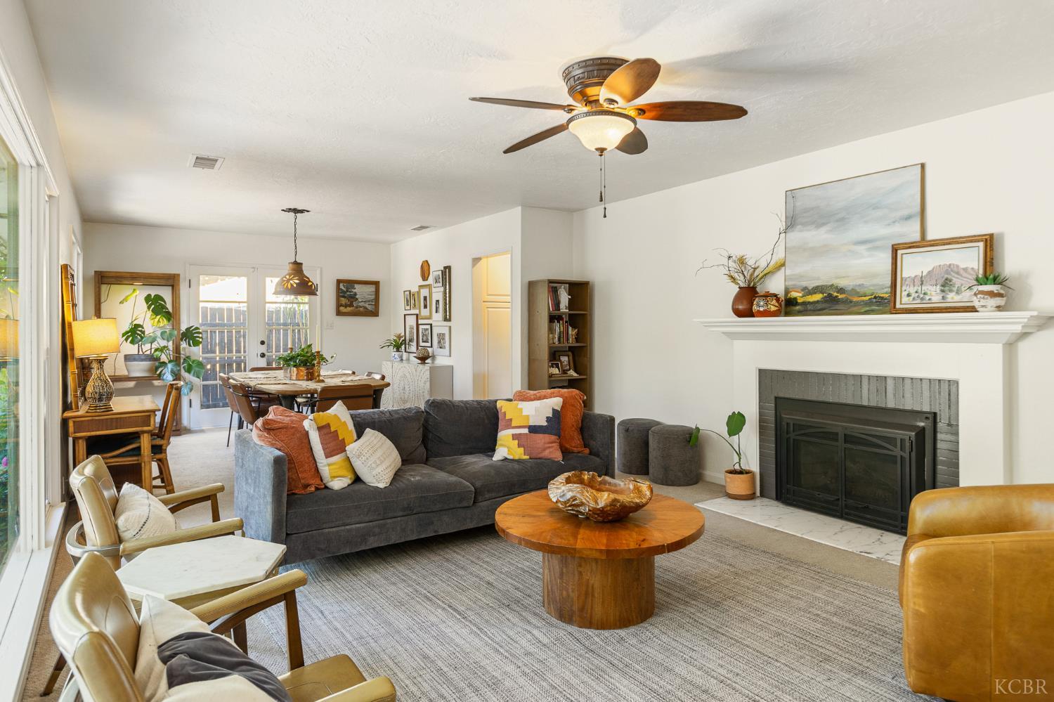 1610 W Meadow Ave, Visalia, CA 93277